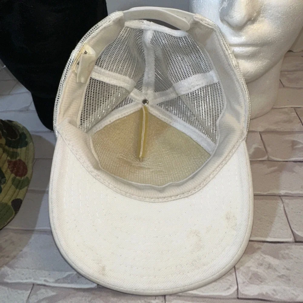 Vintage Hat Bundle USS Yorktown CV-10 Raiders Trucker Duck‎ Camo Hunting Cap Lot